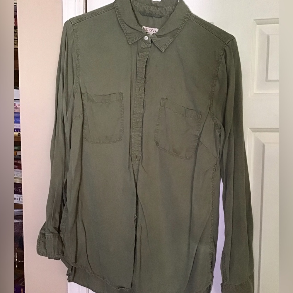 NWOT Beautiful Merona Long Sleeve Casual Button Down Shirt in XL